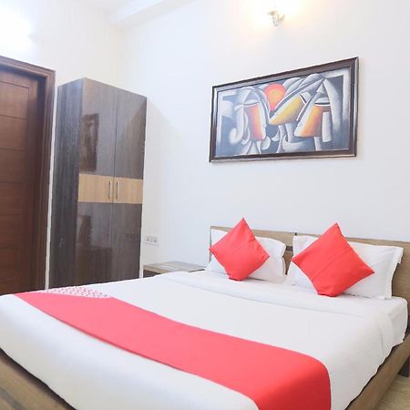 Hotel O New Raj Kamal Аурангабад Екстериор снимка