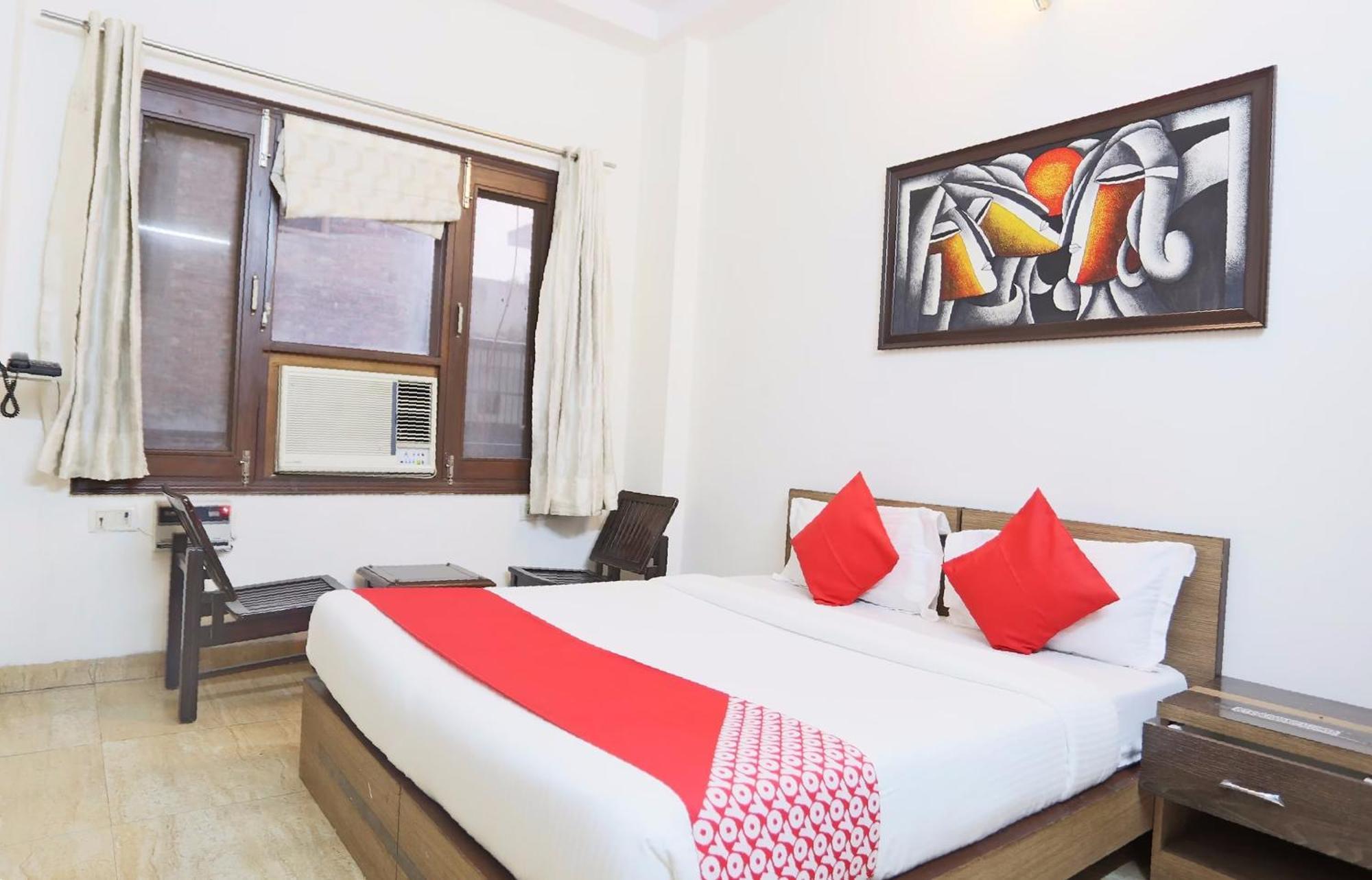 Hotel O New Raj Kamal Аурангабад Екстериор снимка