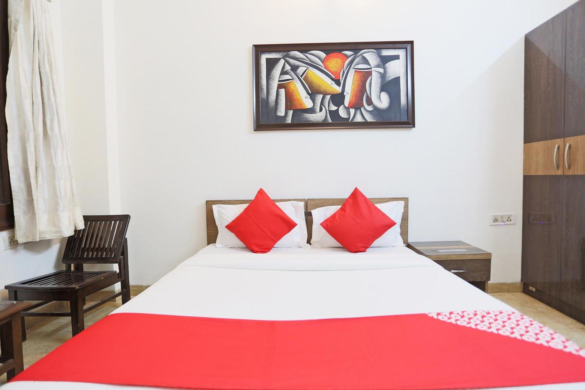 Hotel O New Raj Kamal Аурангабад Екстериор снимка