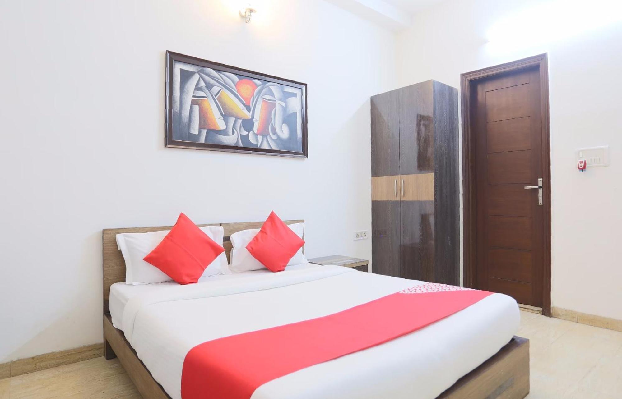 Hotel O New Raj Kamal Аурангабад Екстериор снимка