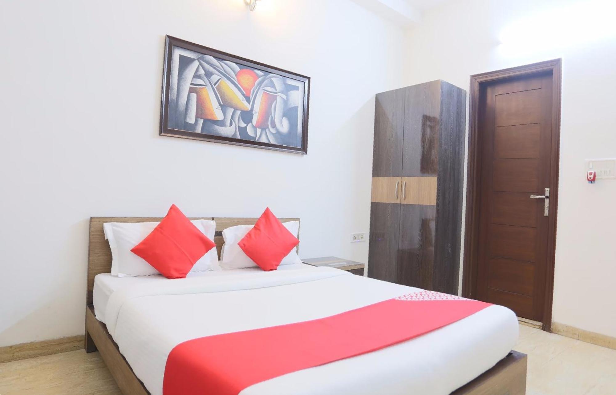 Hotel O New Raj Kamal Аурангабад Екстериор снимка